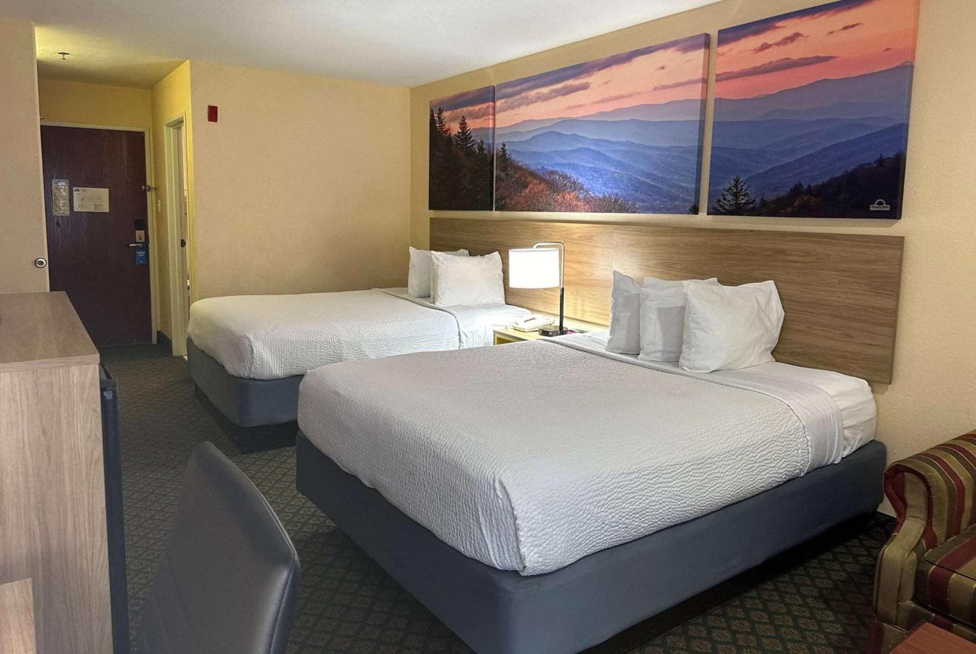 Days Inn & Suites By Wyndham Eunice Экстерьер фото