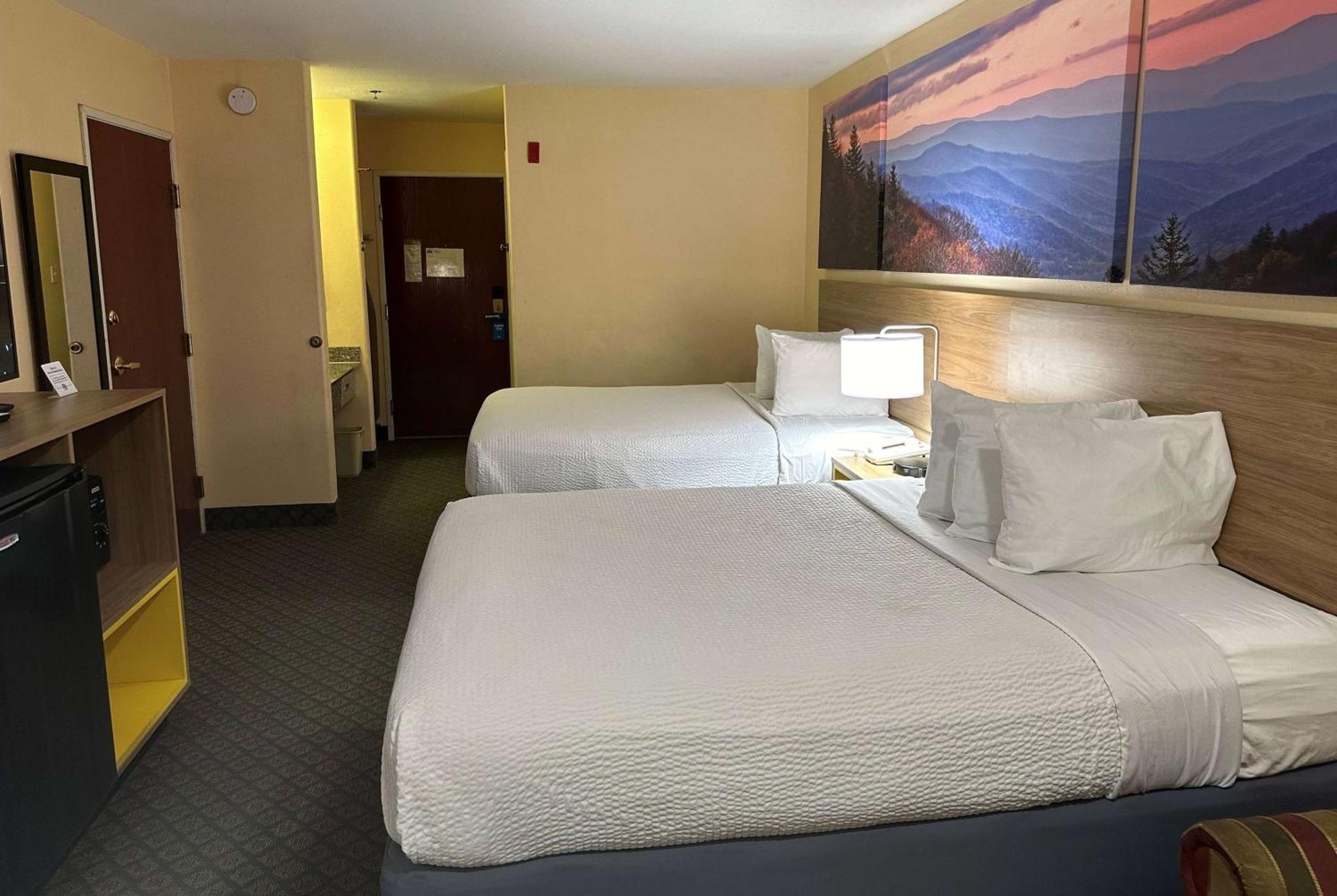 Days Inn & Suites By Wyndham Eunice Экстерьер фото