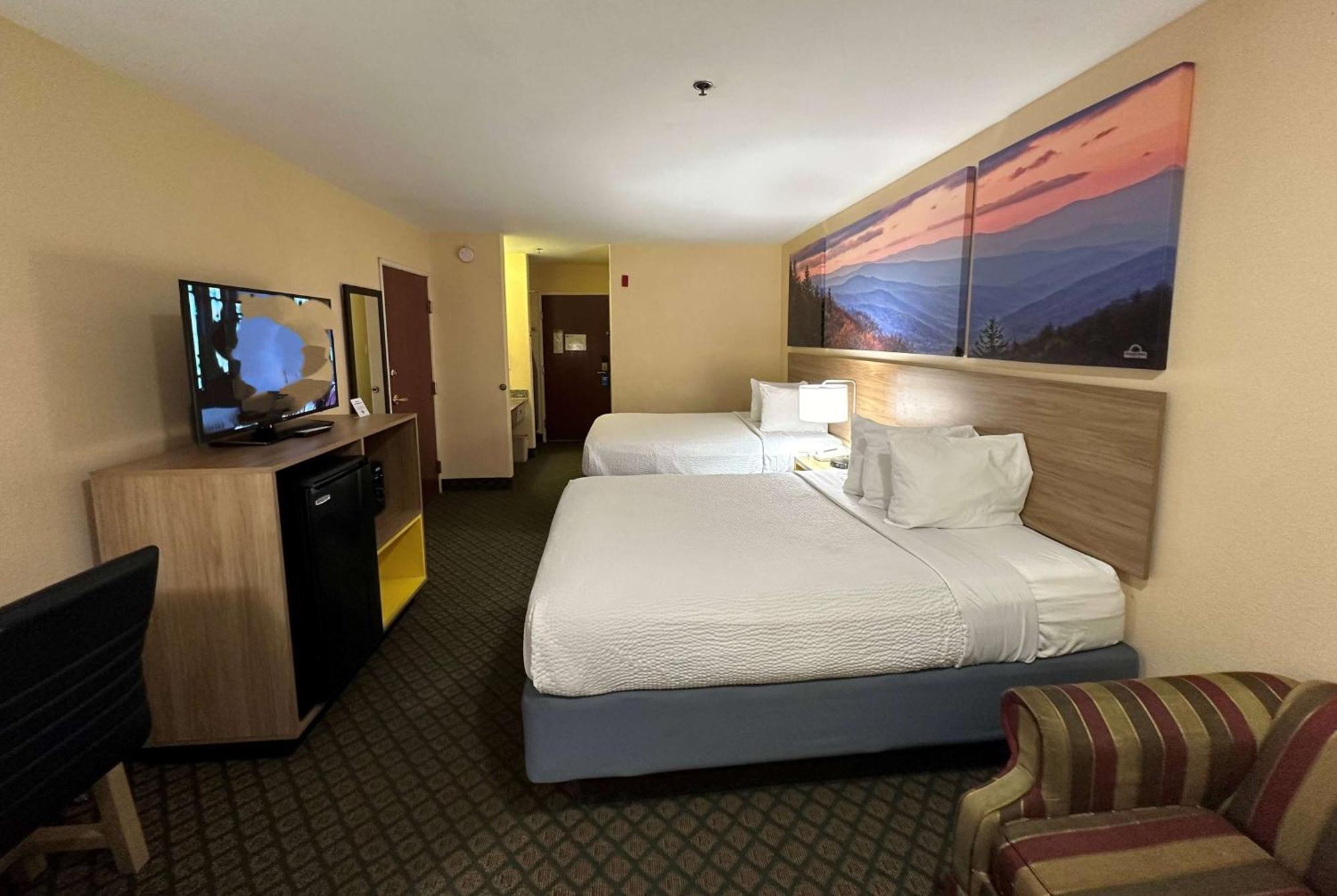 Days Inn & Suites By Wyndham Eunice Экстерьер фото