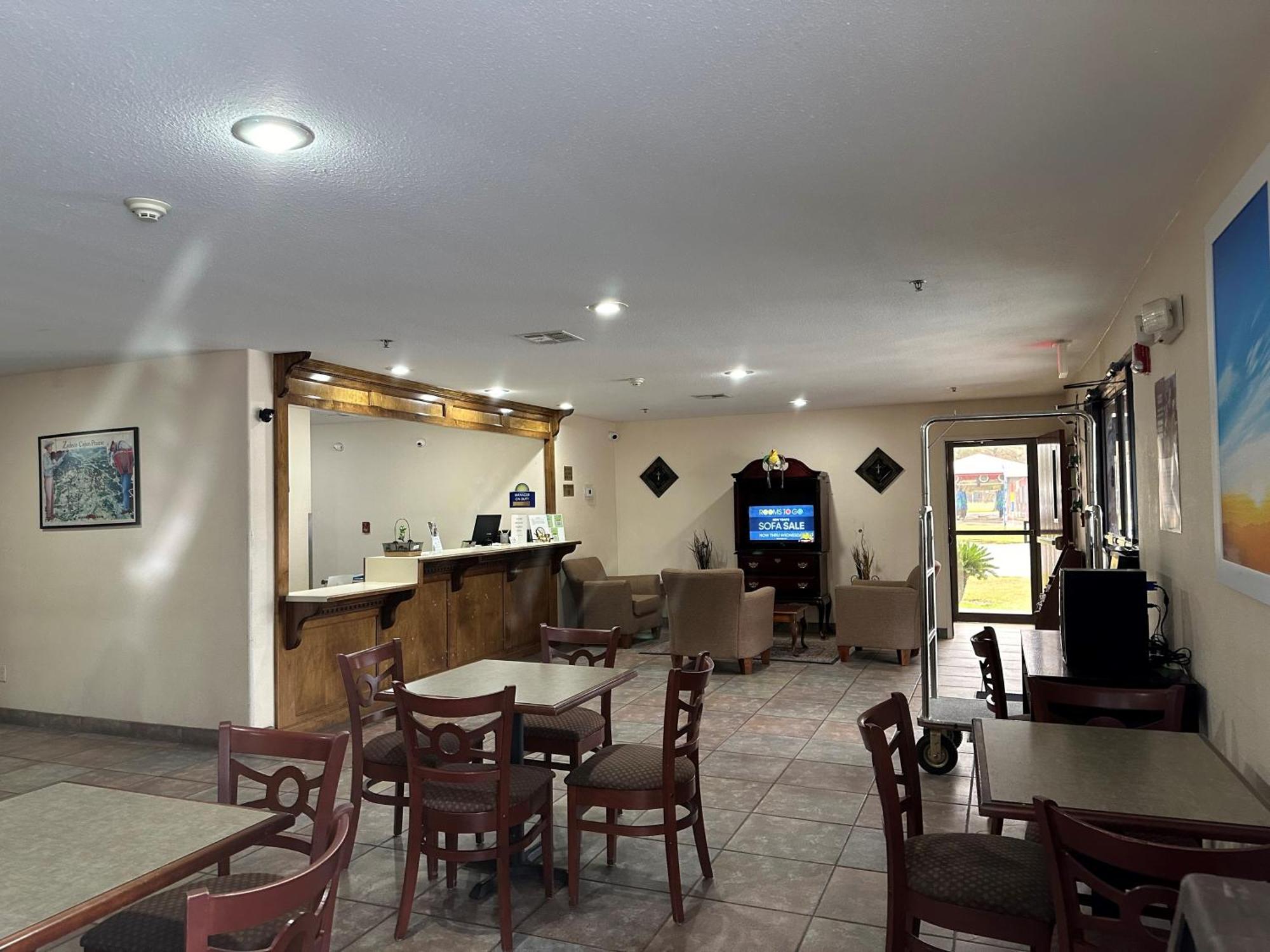 Days Inn & Suites By Wyndham Eunice Экстерьер фото