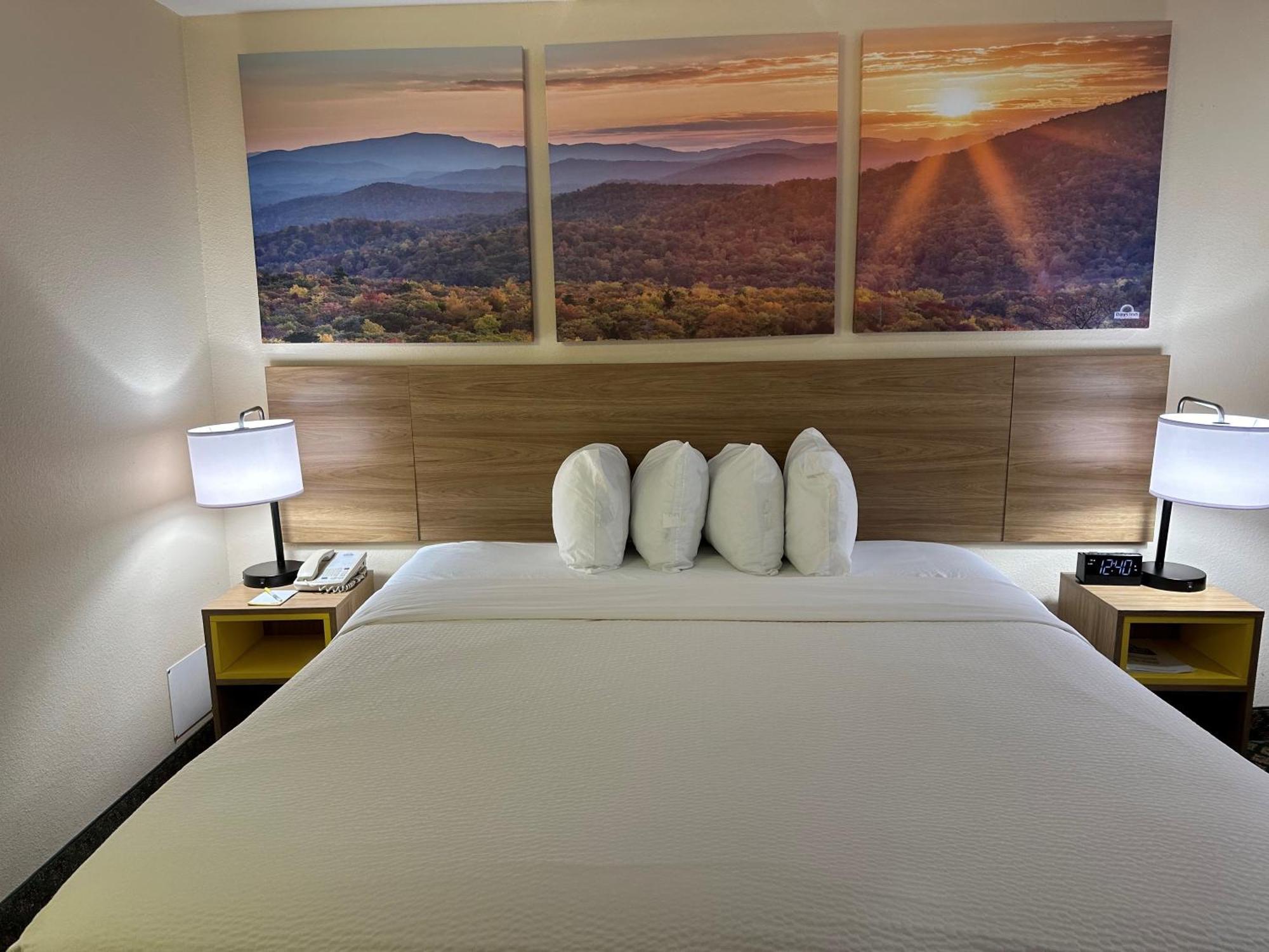Days Inn & Suites By Wyndham Eunice Экстерьер фото