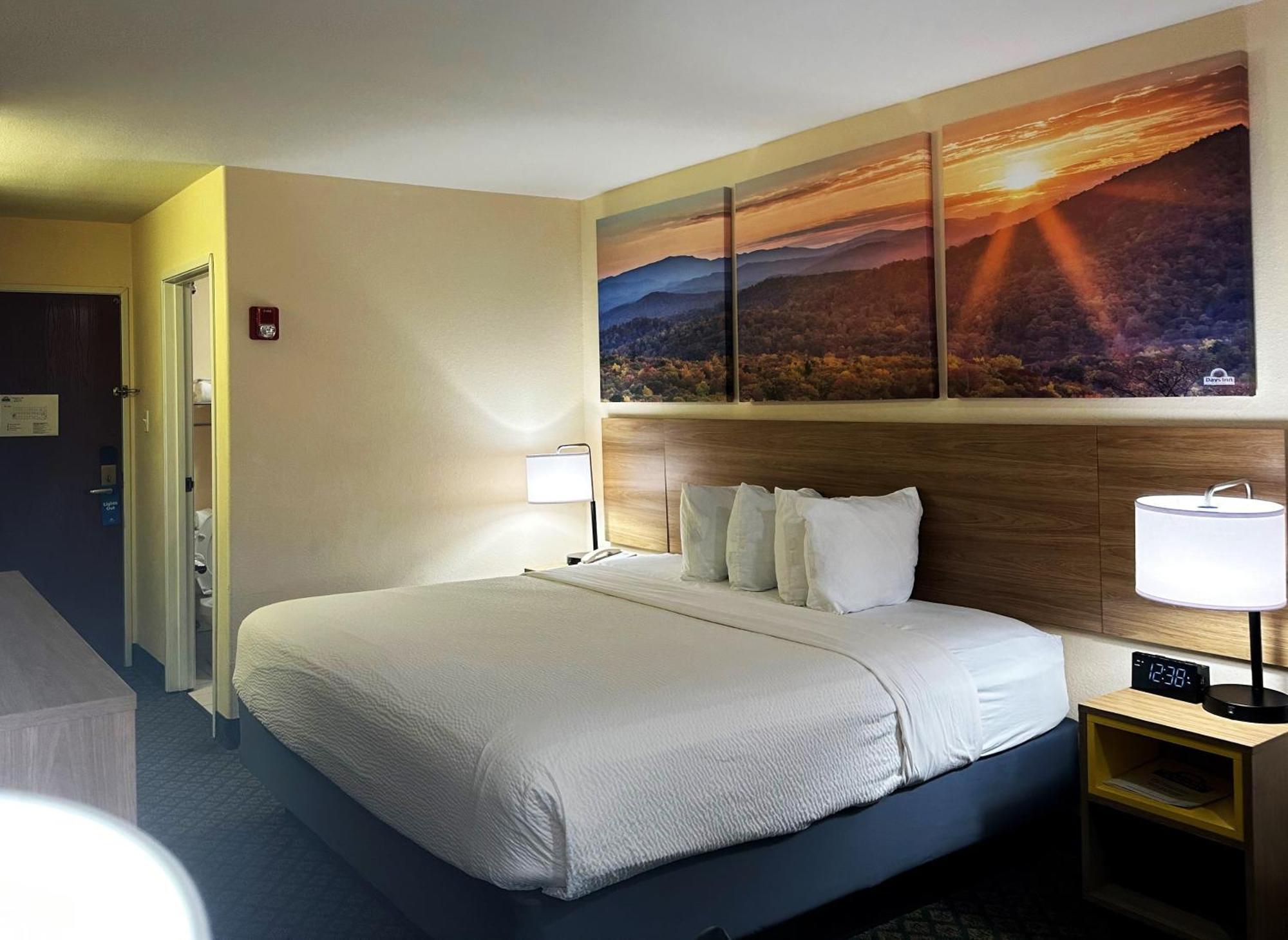 Days Inn & Suites By Wyndham Eunice Экстерьер фото