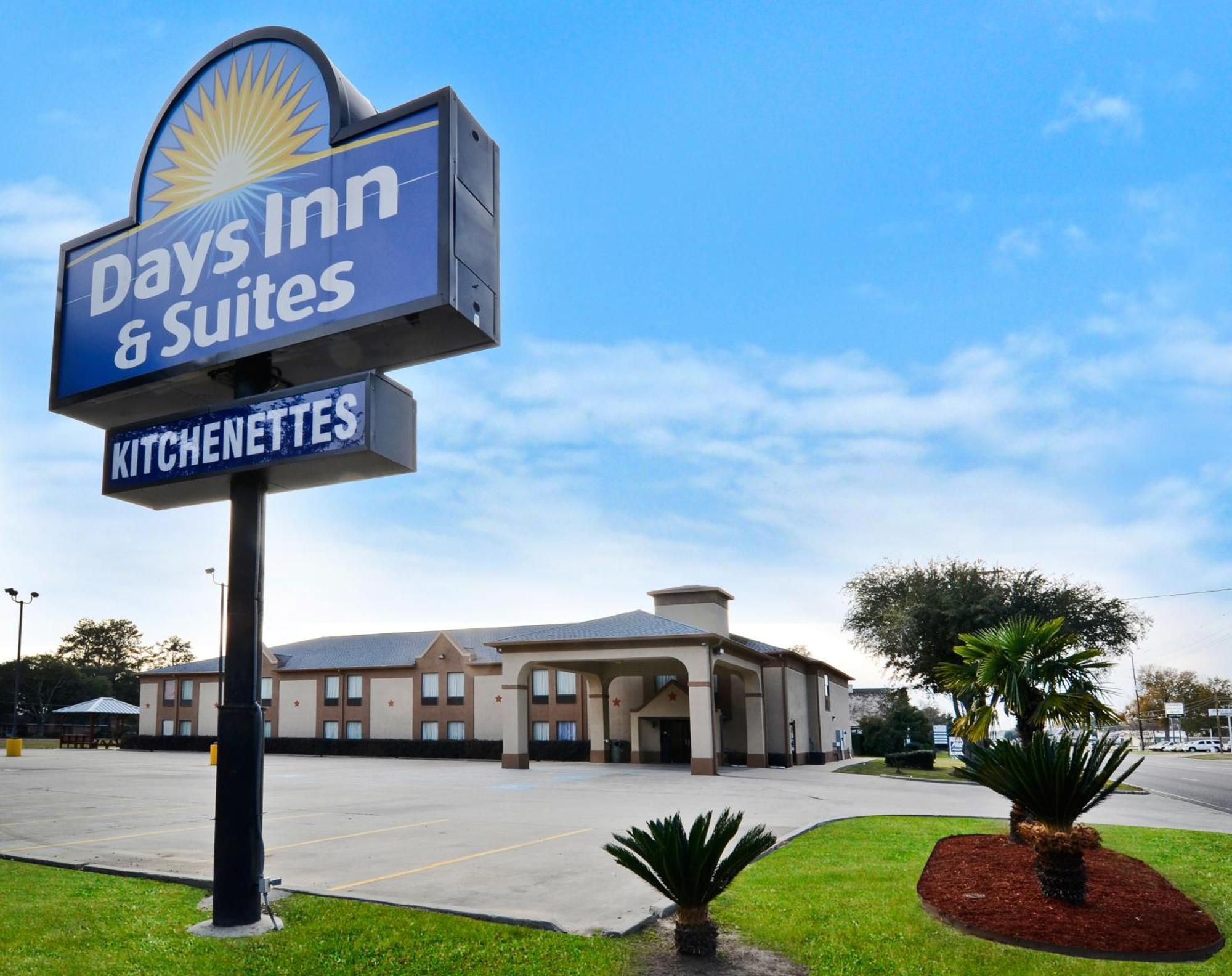 Days Inn & Suites By Wyndham Eunice Экстерьер фото