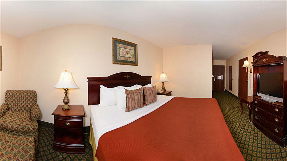 Days Inn & Suites By Wyndham Eunice Экстерьер фото